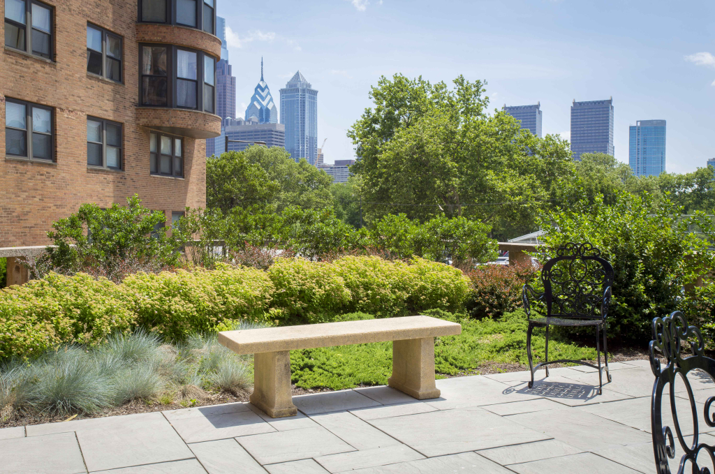 Parkway House Apartments Amenities