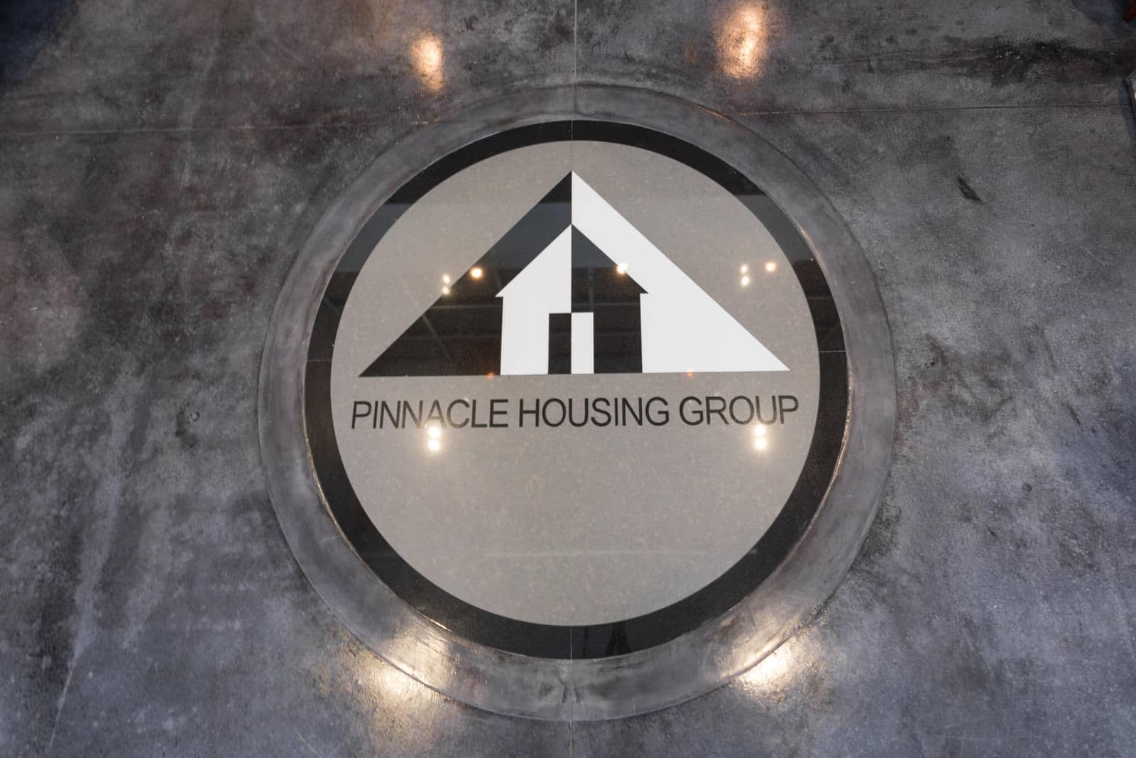 Pinnacle Heights Apartments Exterior
