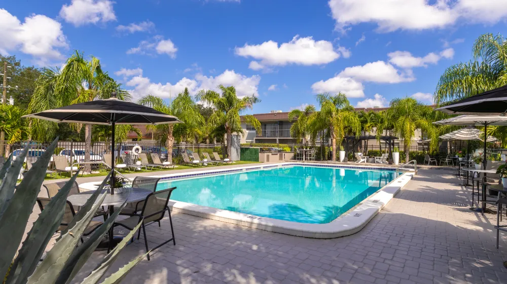 Poste Winter Park Exterior