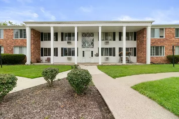 Potomac Village Apartments exterior