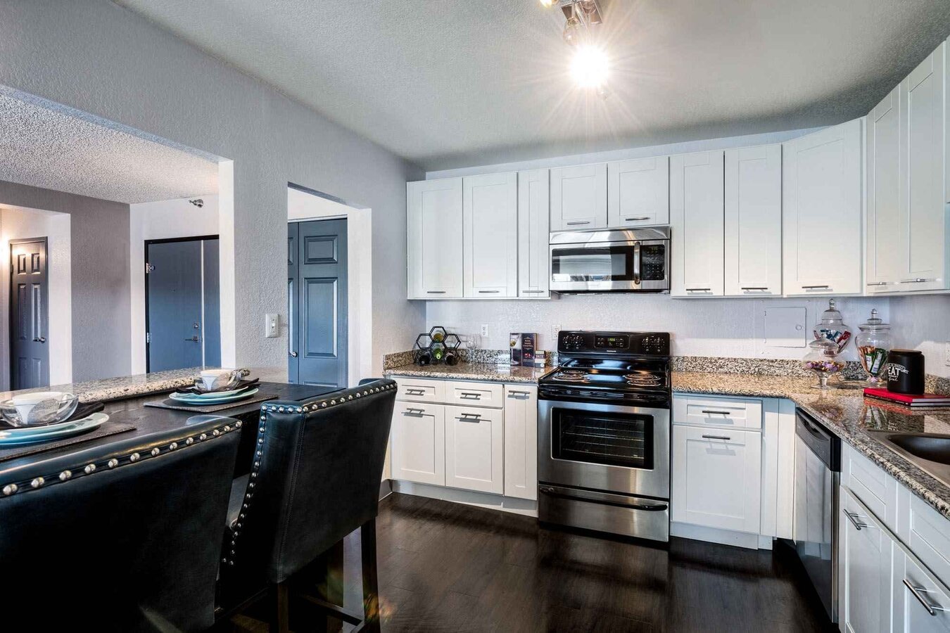 Prime Apartments Amenities