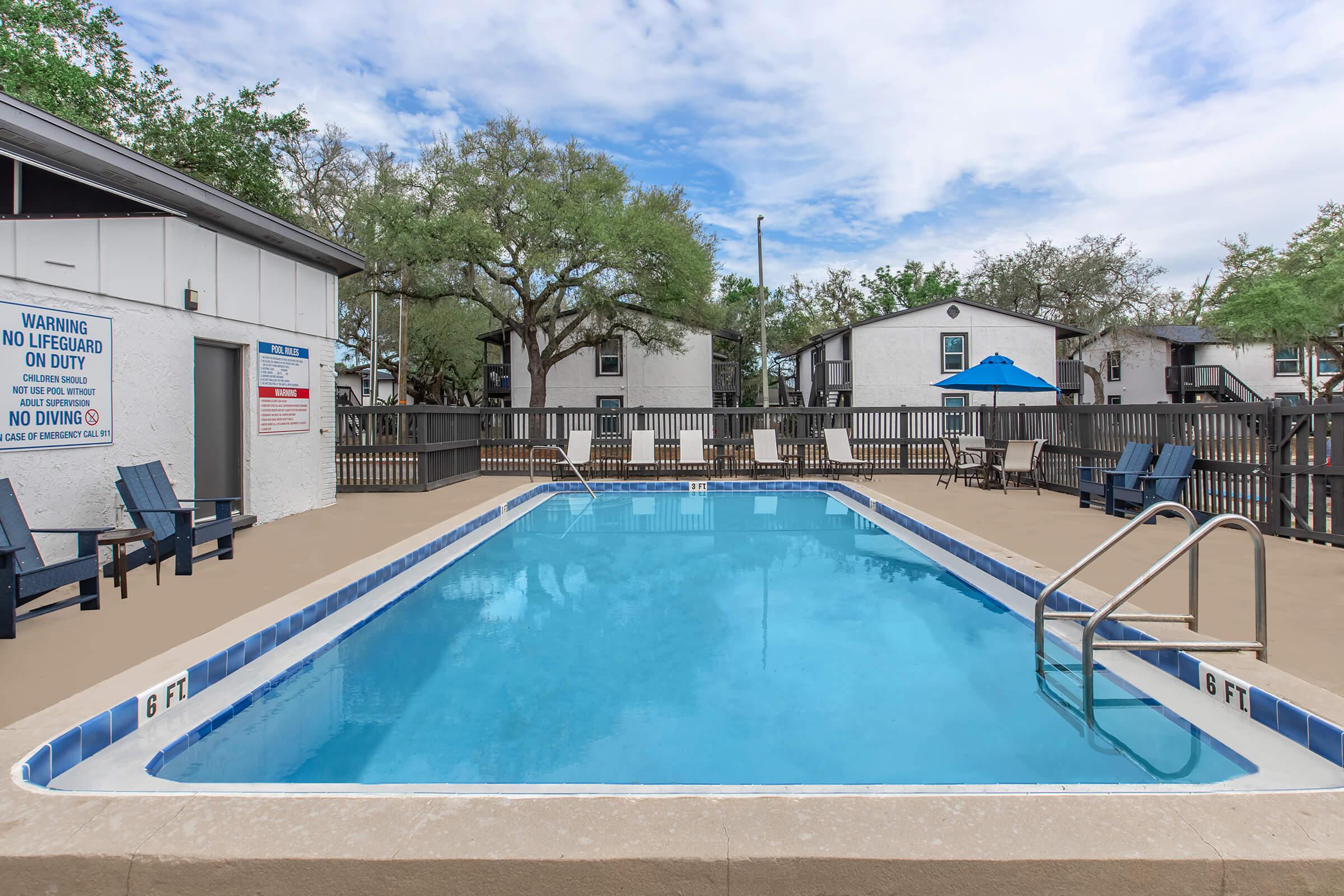 Raintree Park exterior