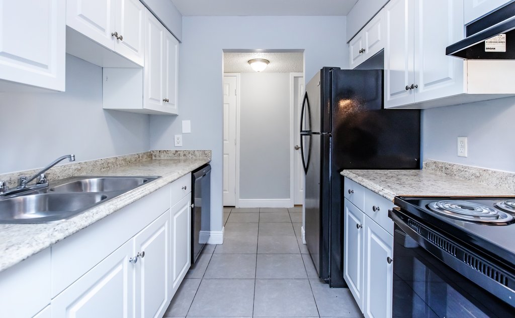 Regency Square Apartments Amenities