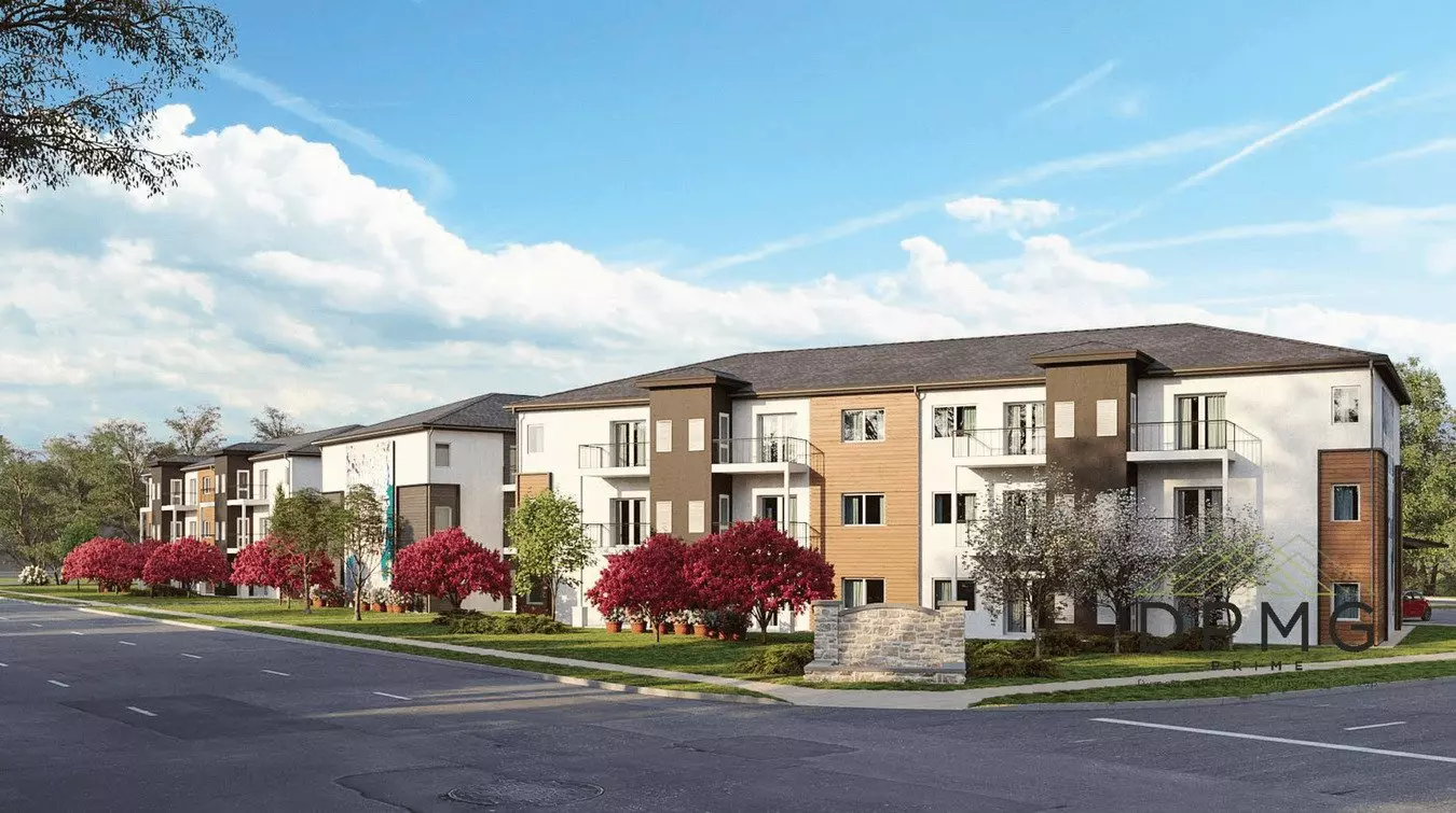 REO Gateway Apartments 825 exterior