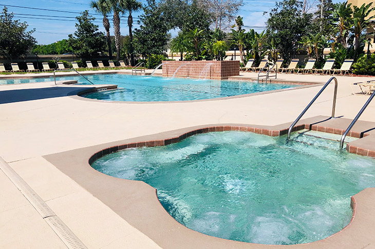 Riverwind at Alafaya Trail exterior