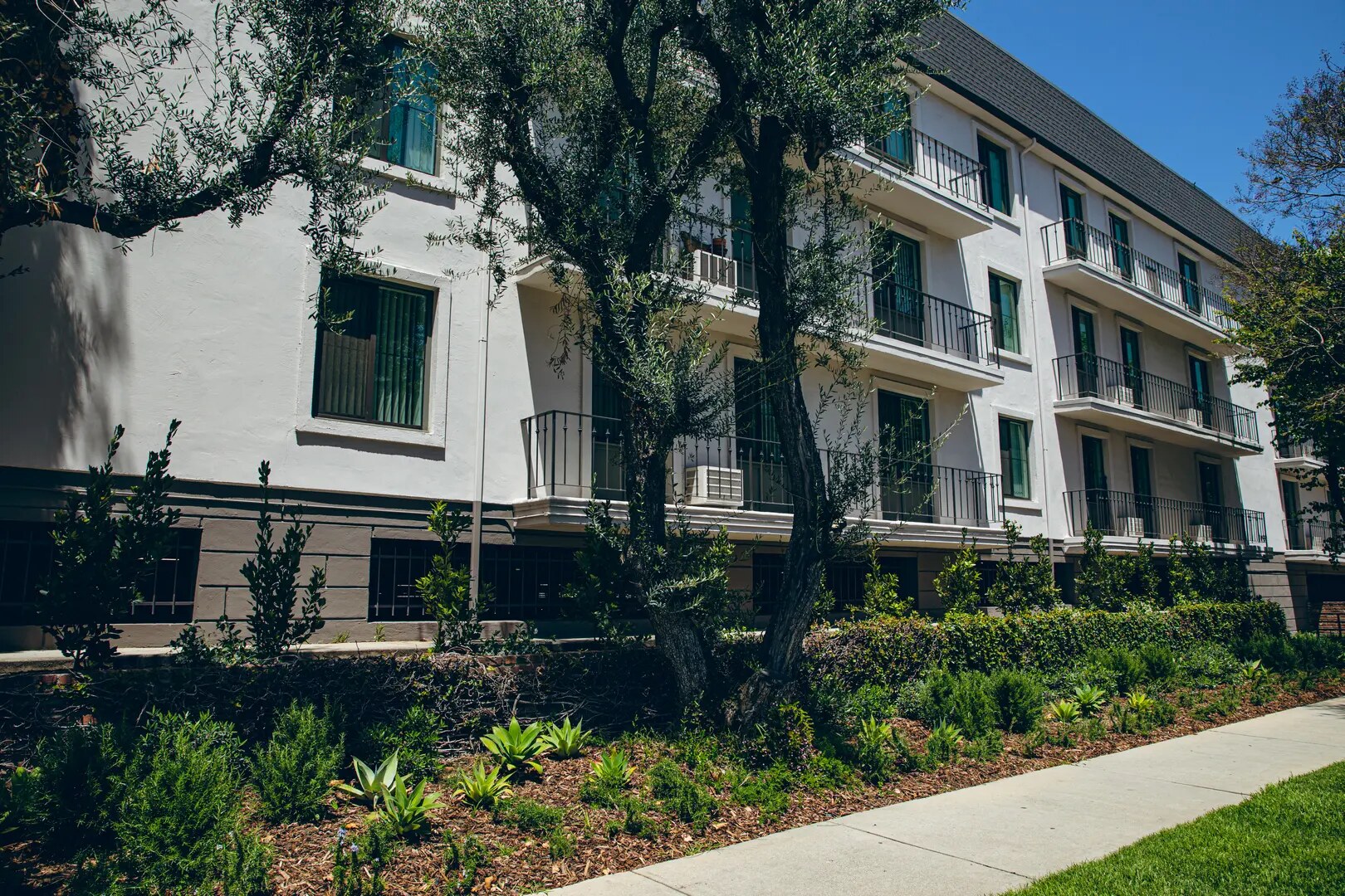 Rochester Parkside exterior