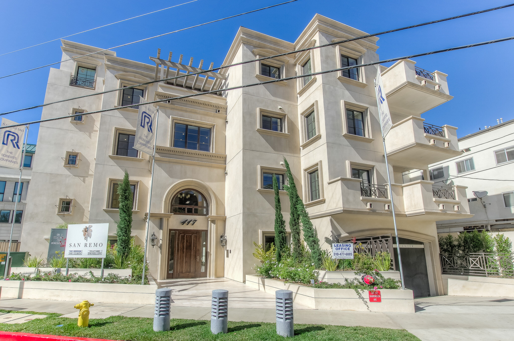 San Remo Barrington Apartments Exterior