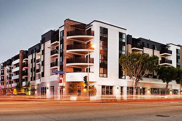 Santa Monica Federal by Wiseman Exterior