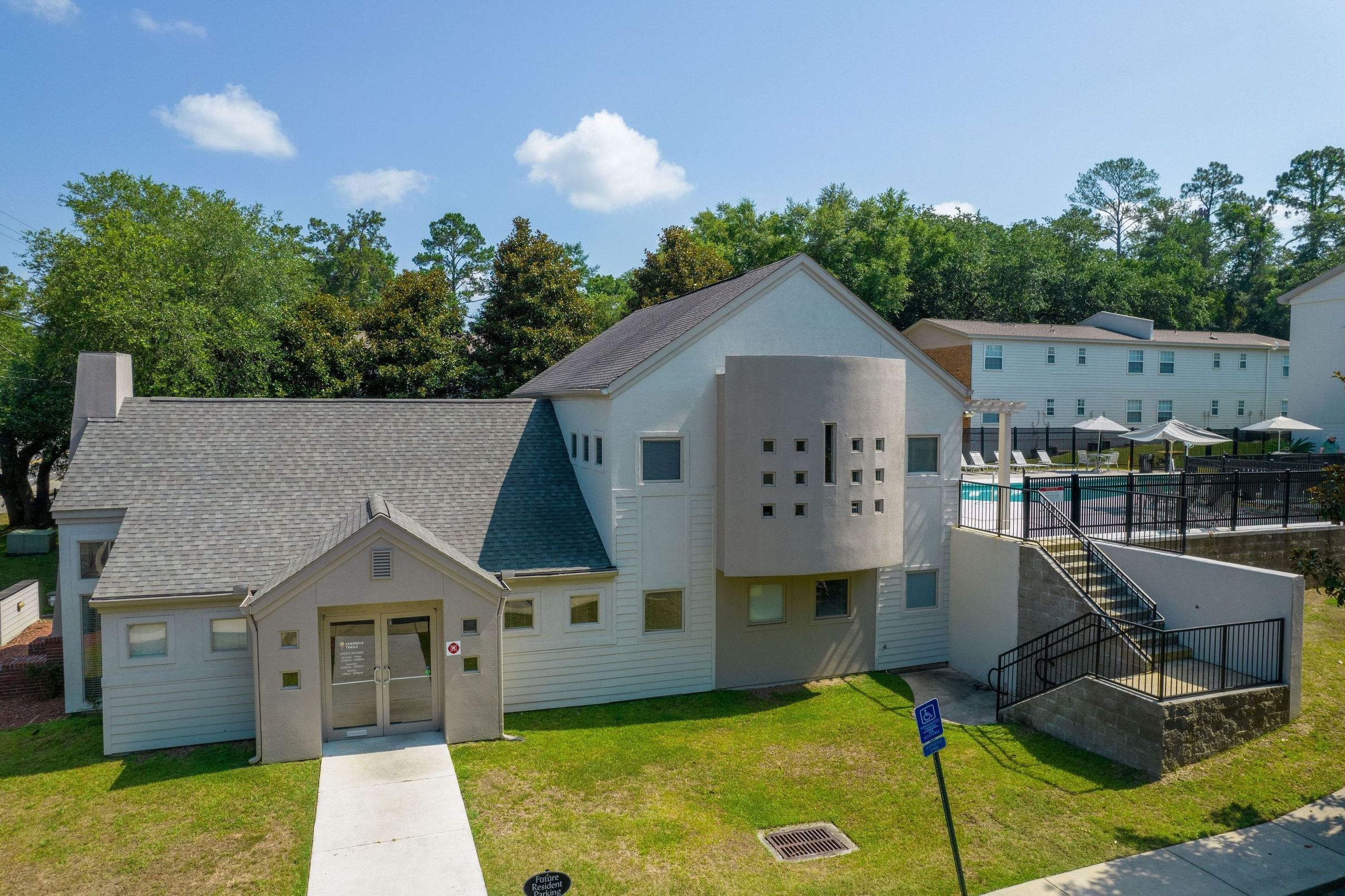 Seminole Trails Exterior
