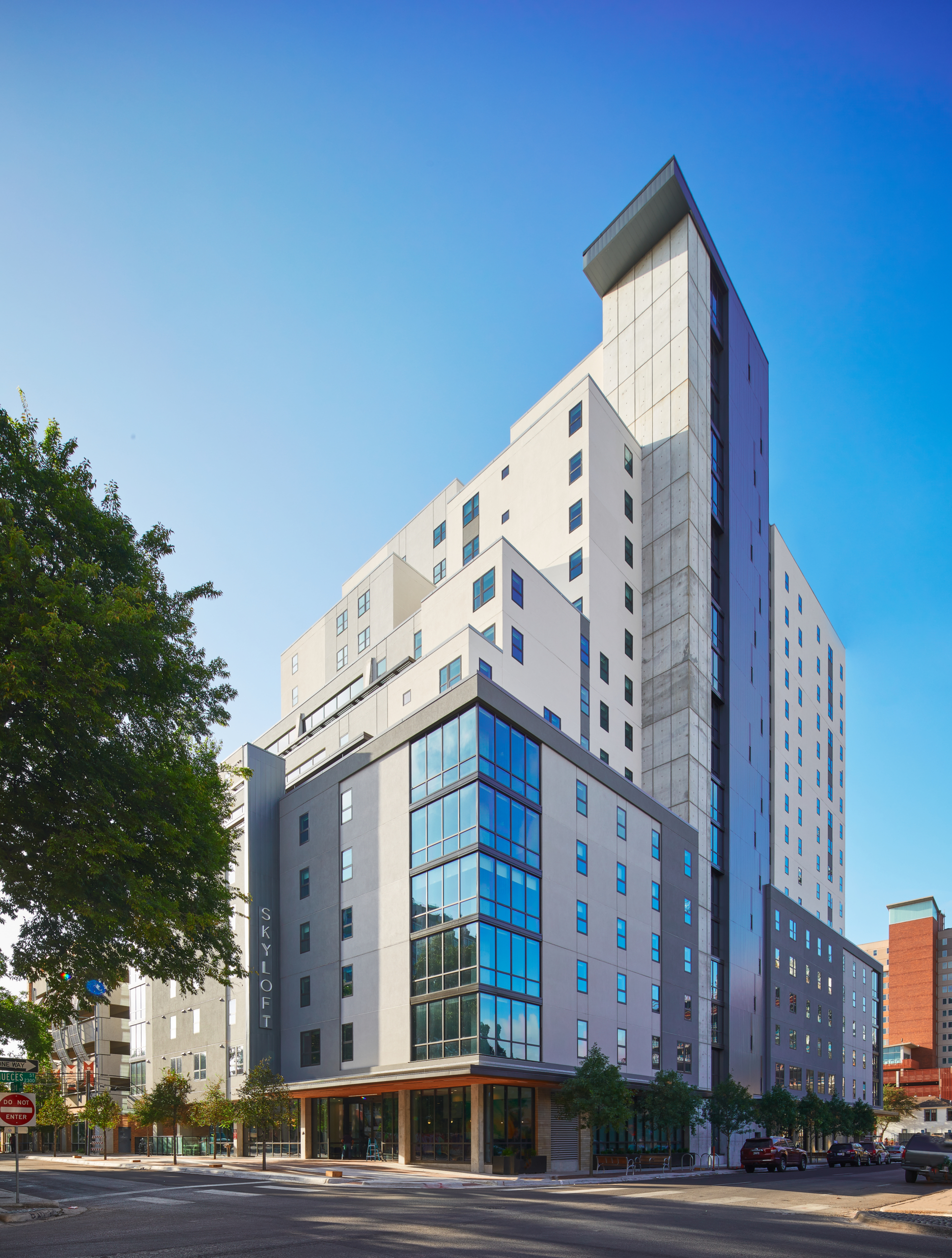 Skyloft Austin exterior