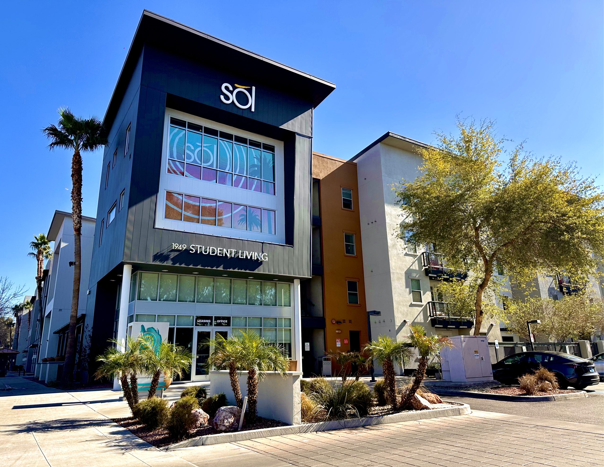 SoL exterior