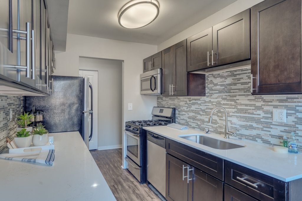 Spice Tree Apartments exterior