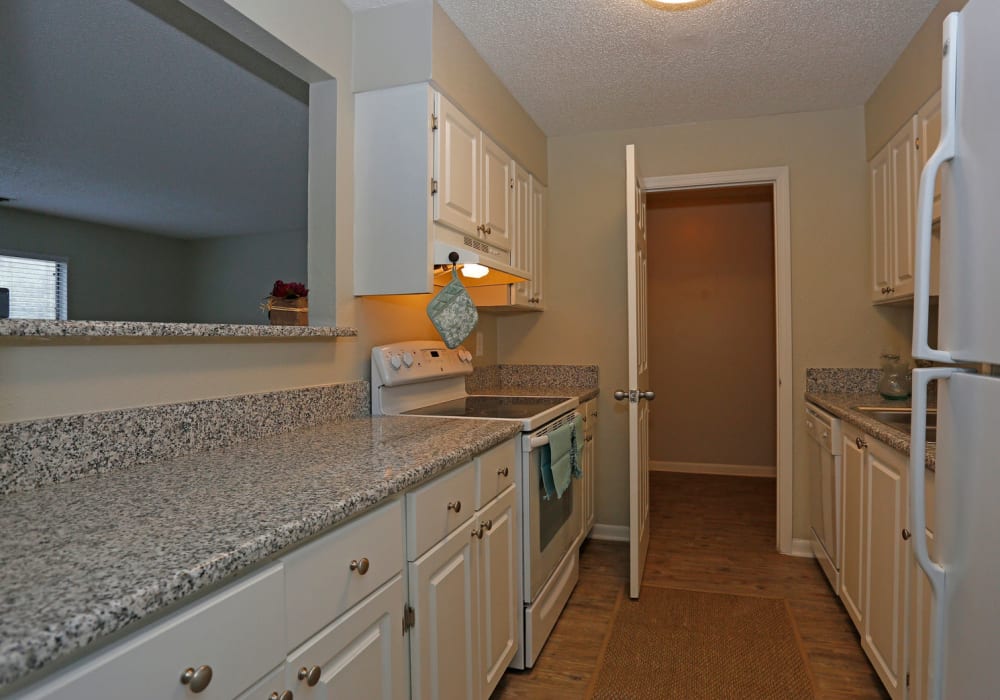 Stone Creek Apartments Amenities