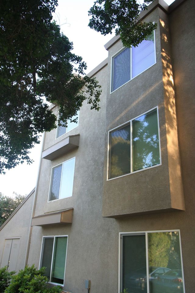Stonegate Village Apartments Amenities