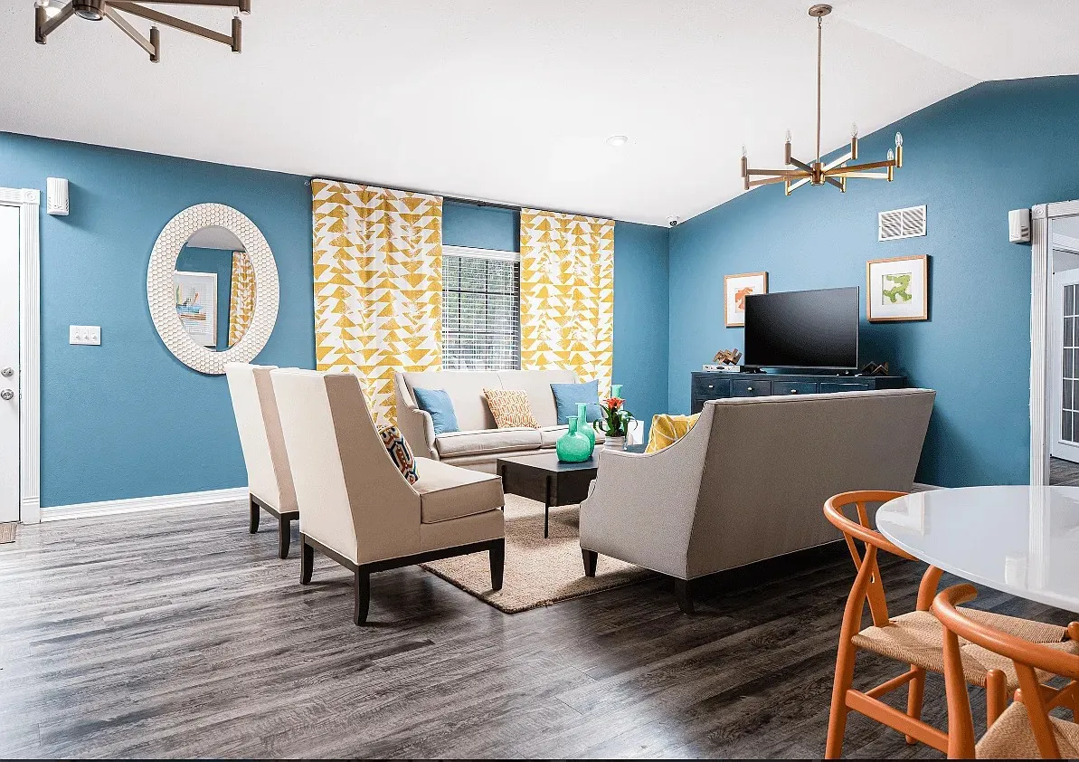 Sunscape Apartment Homes exterior