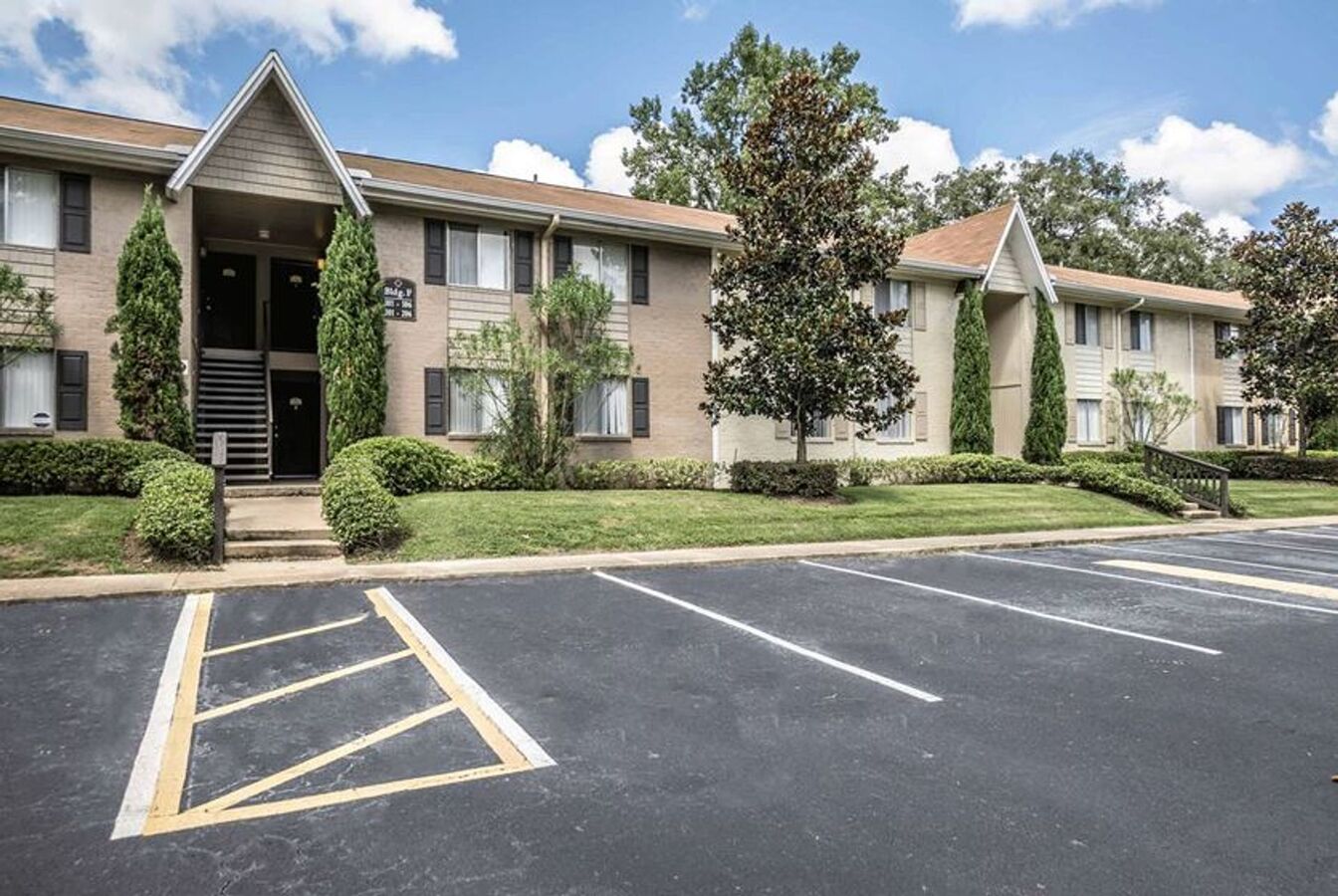 Tally Square Apartments exterior