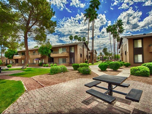 Tempe Park Place exterior