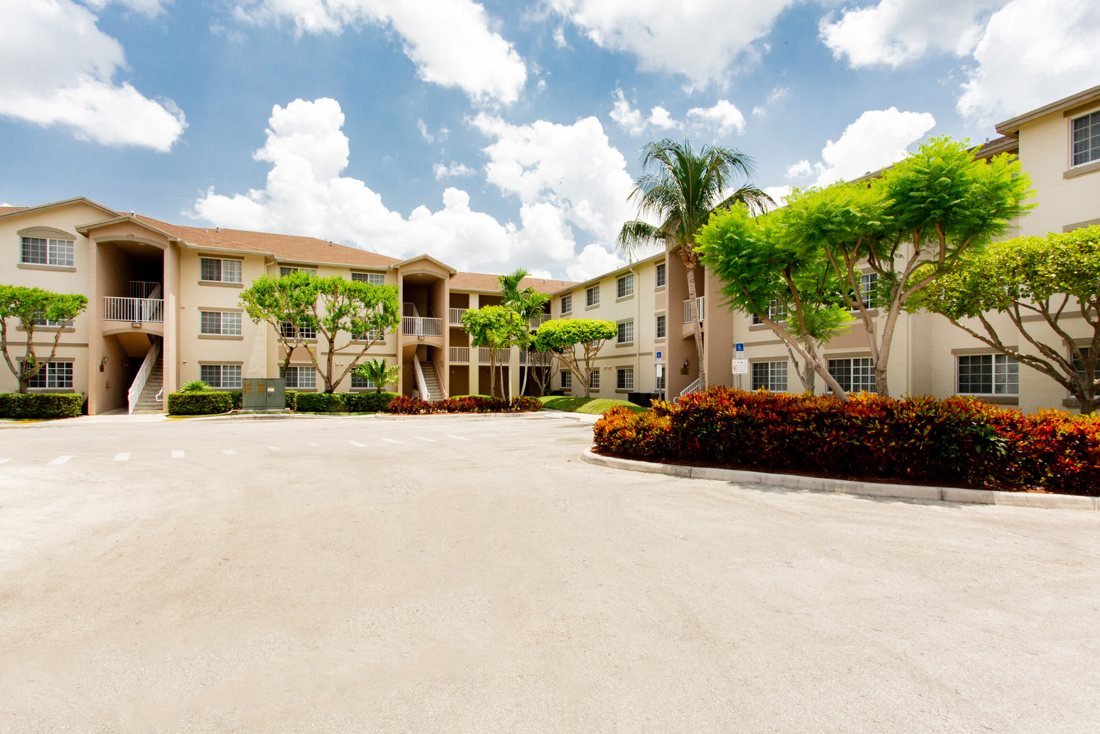 The Corinthian Apartments exterior