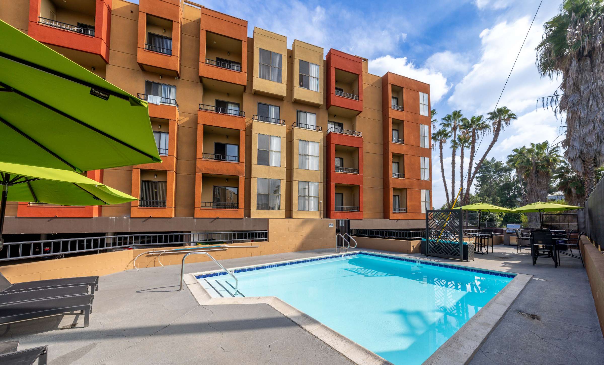 The Diplomat Apartments exterior