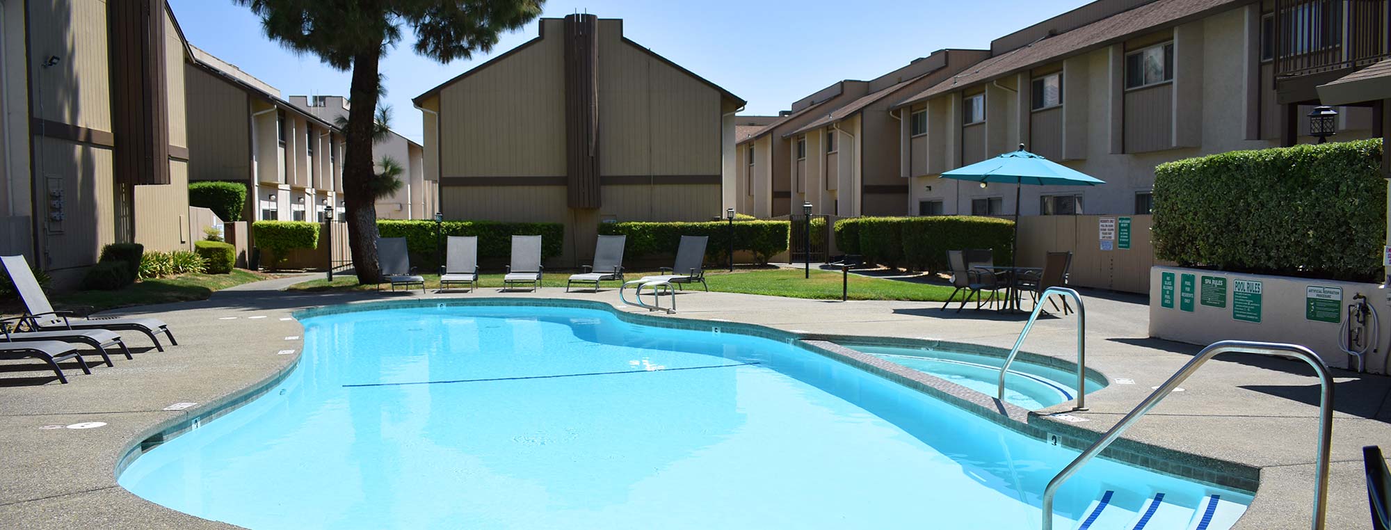 The Drake and Anderson Court Amenities