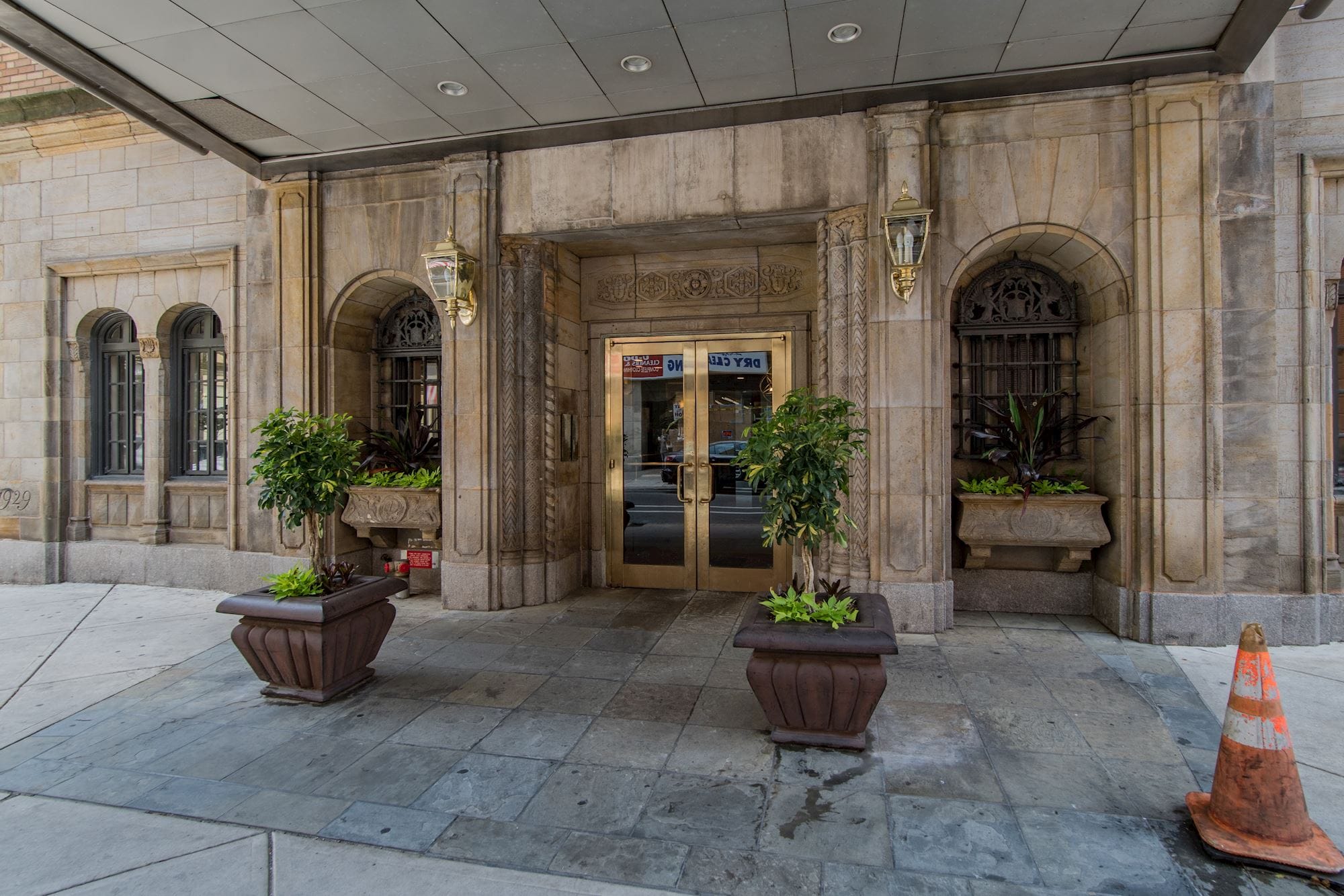 The Drake Amenities