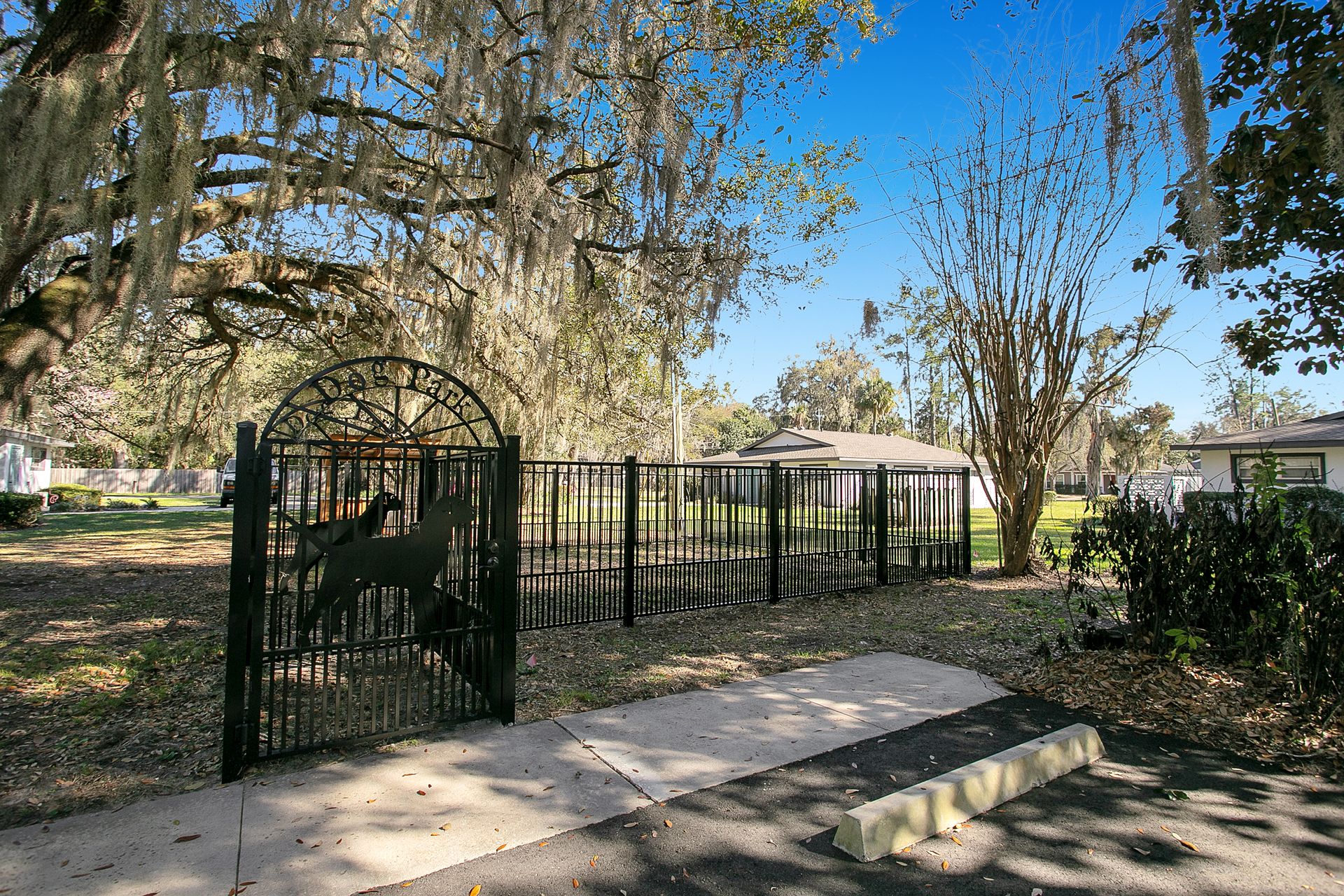 The Elizabeth Apartments Amenities