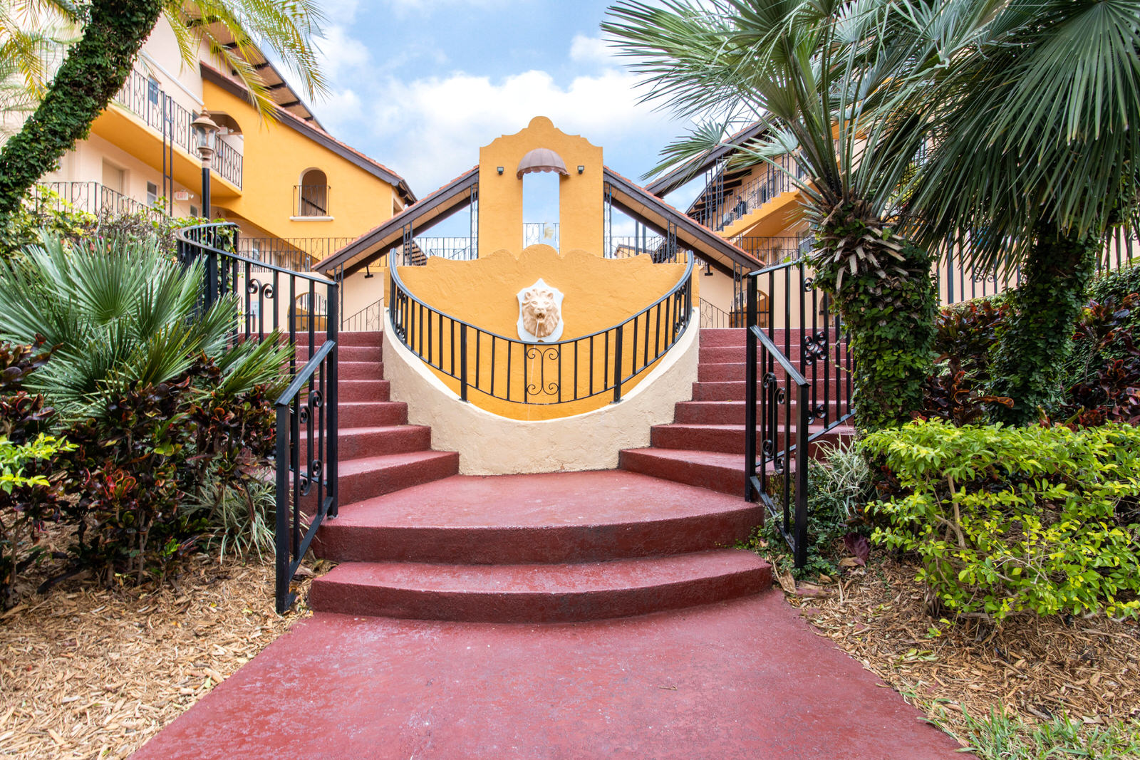 The Fountains Apartments exterior