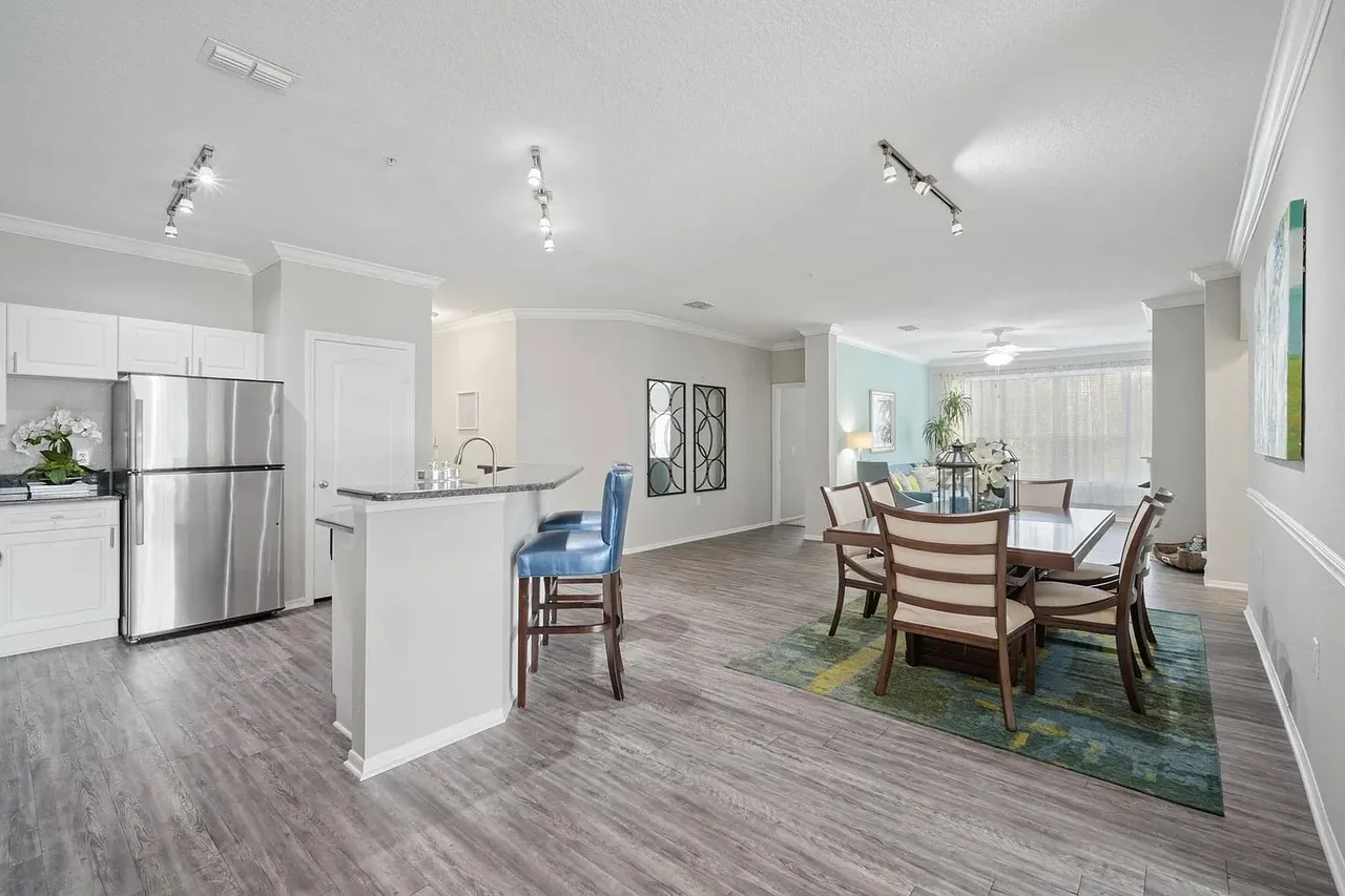 The Grand Reserve at Tampa Palms exterior