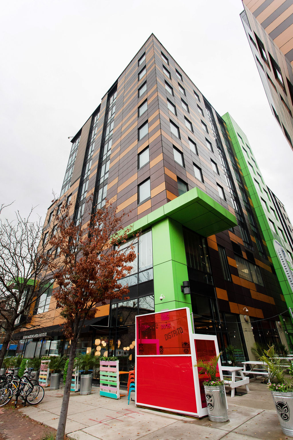 The Hub on Chestnut exterior