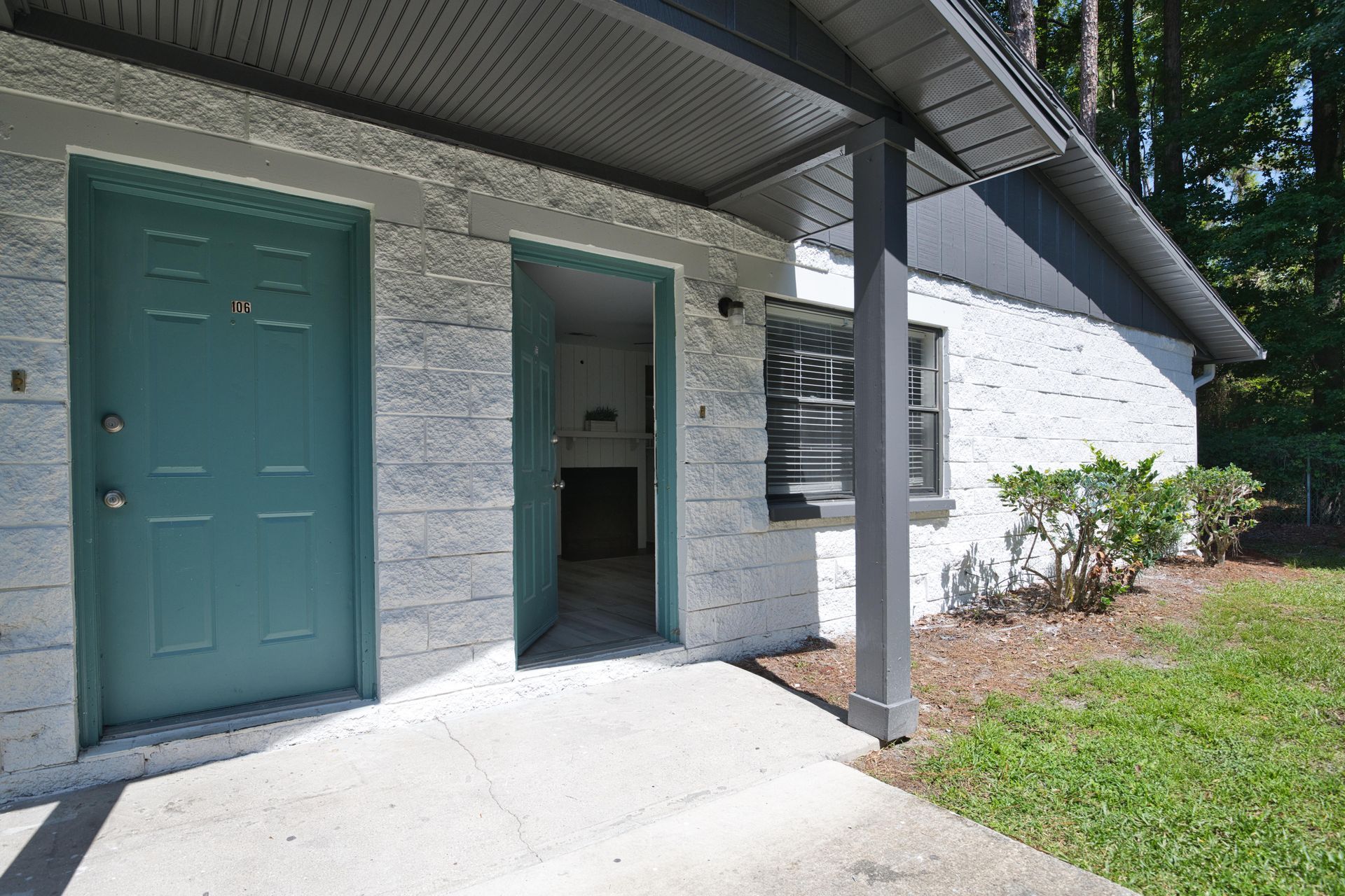The Katherine Apartments Exterior