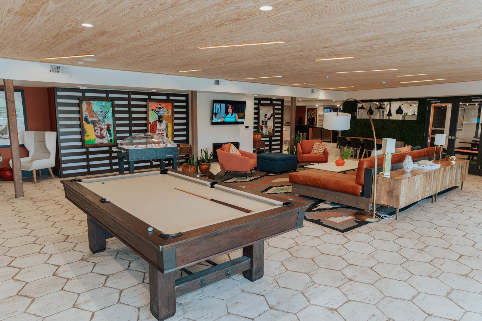 The Nine at West Campus Amenities