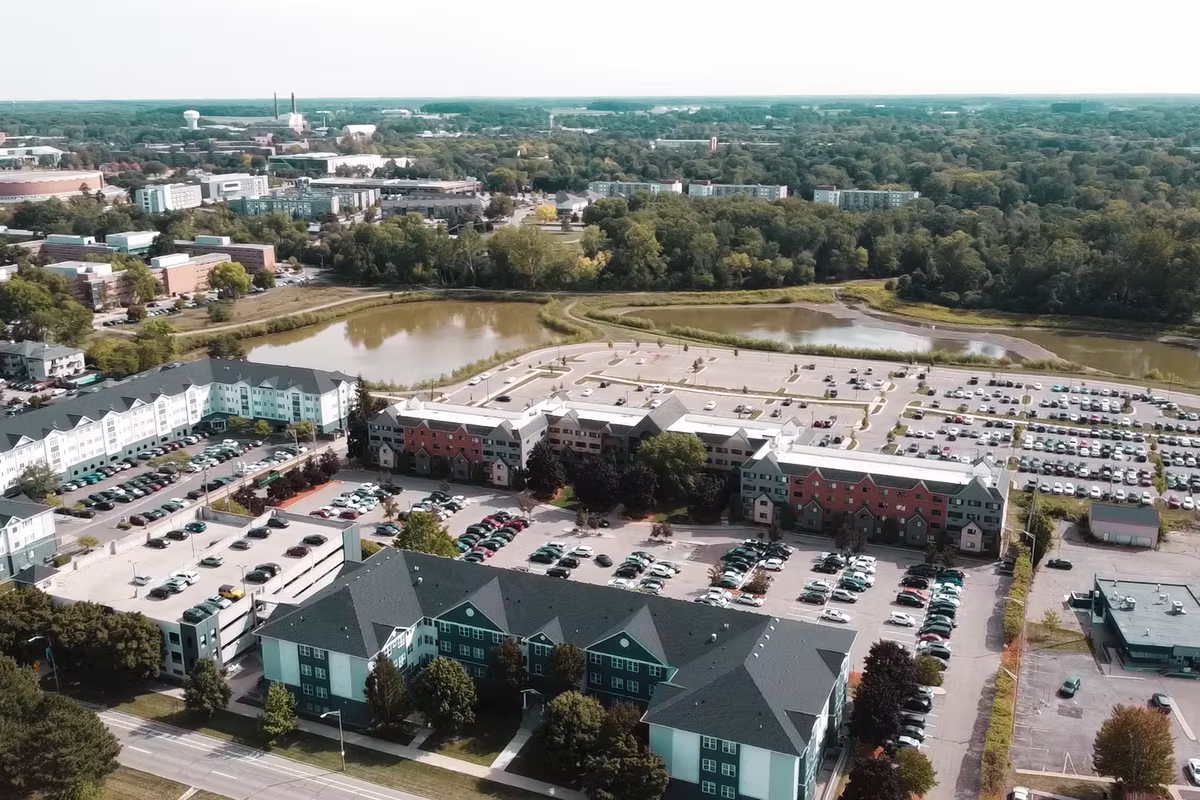 The Oaks Apartments Amenities