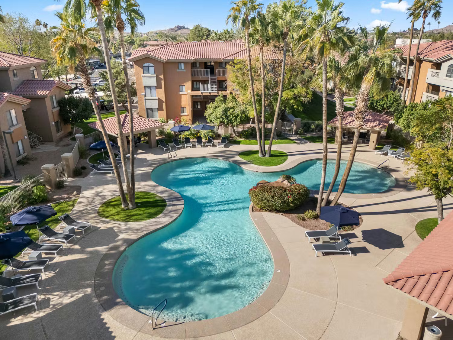 The Palms on Scottsdale exterior