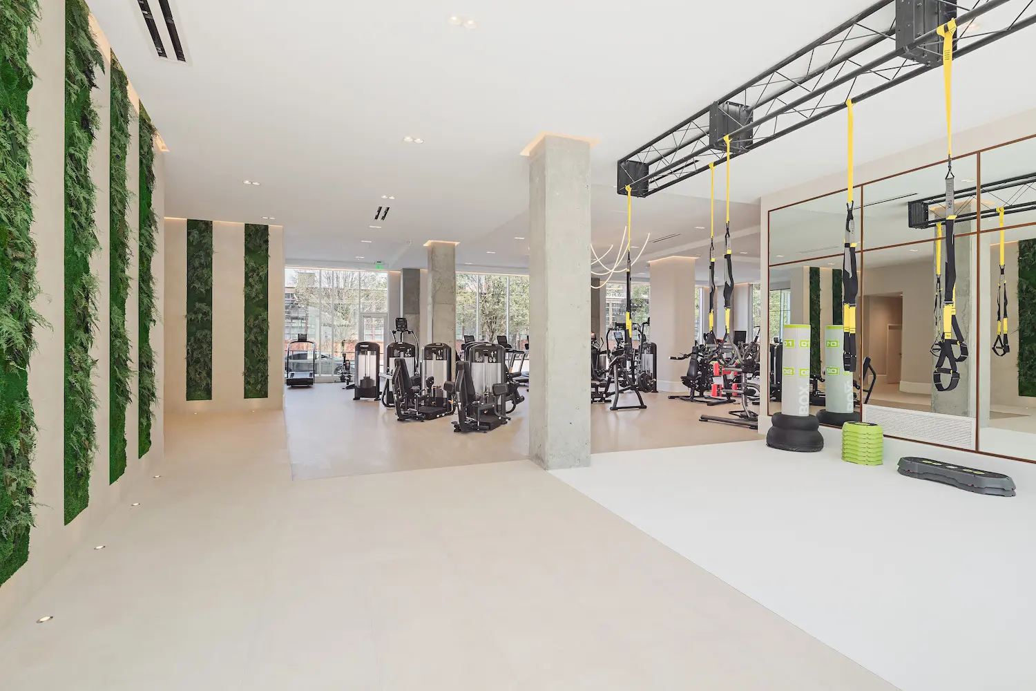 The Piazza Amenities