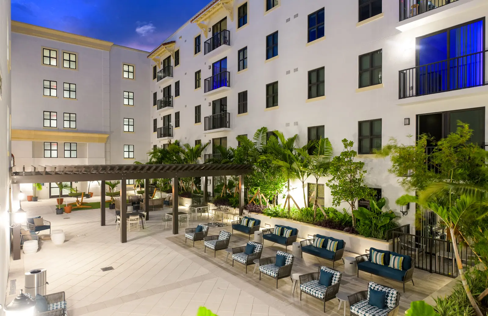 The Standard at Coral Gables Exterior