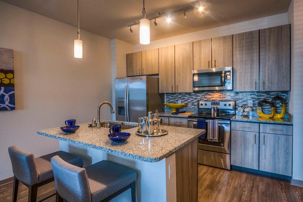 The Strand Amenities