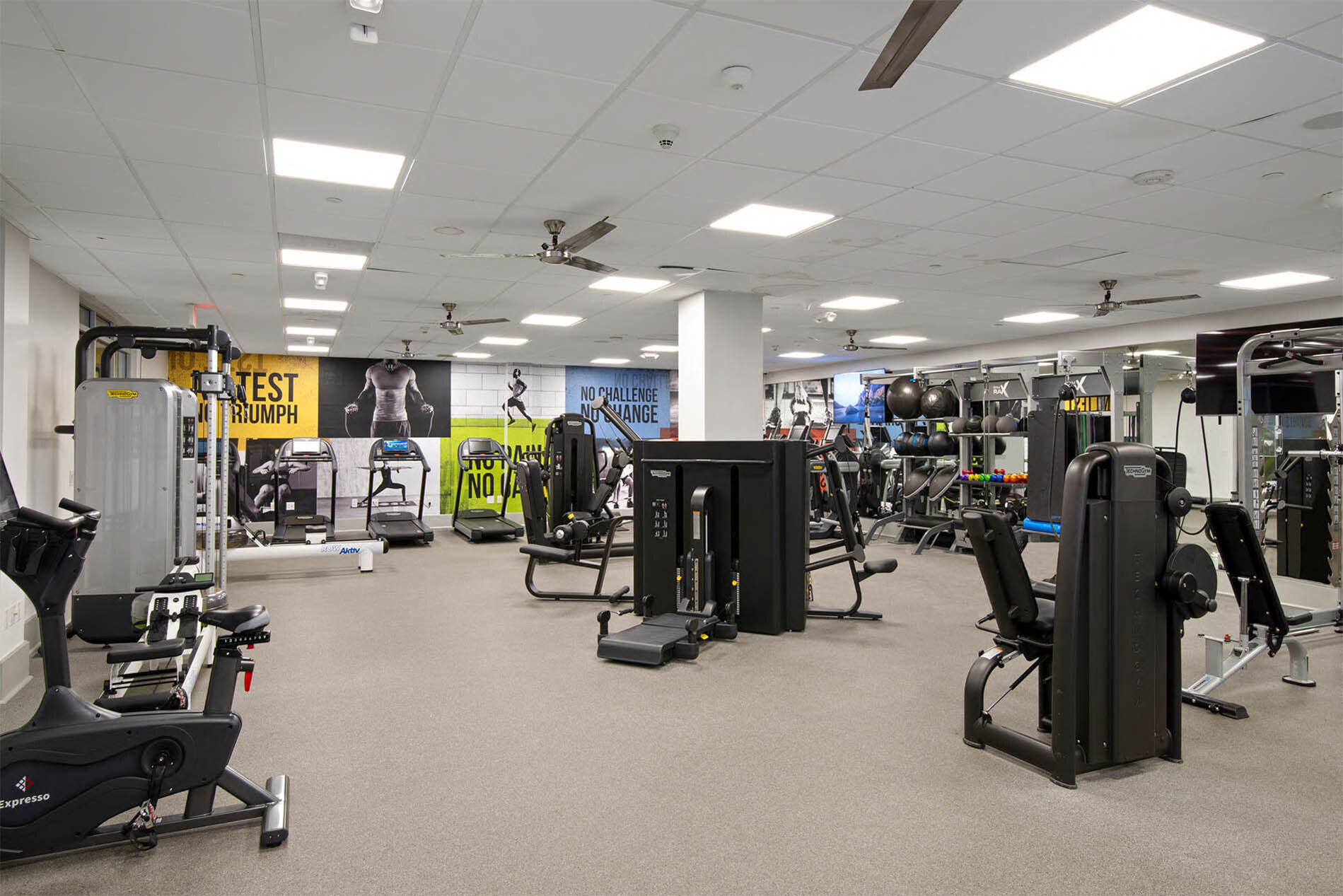 The Westerly on Lincoln Amenities