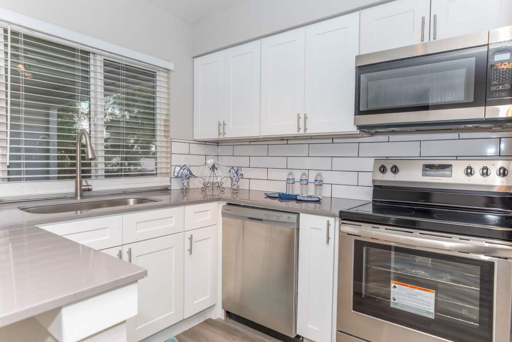 Tides at Desert Pointe Exterior