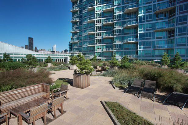 Tides at Park View exterior