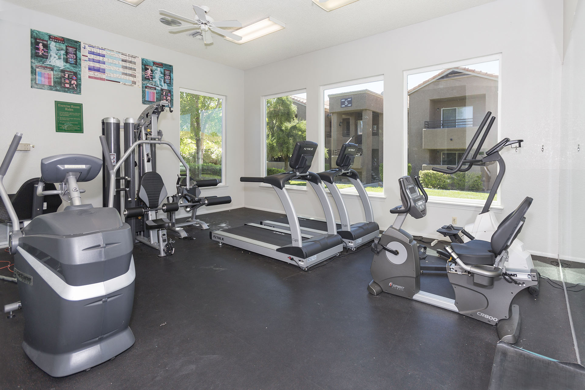 Tiffany Place Apartments Amenities