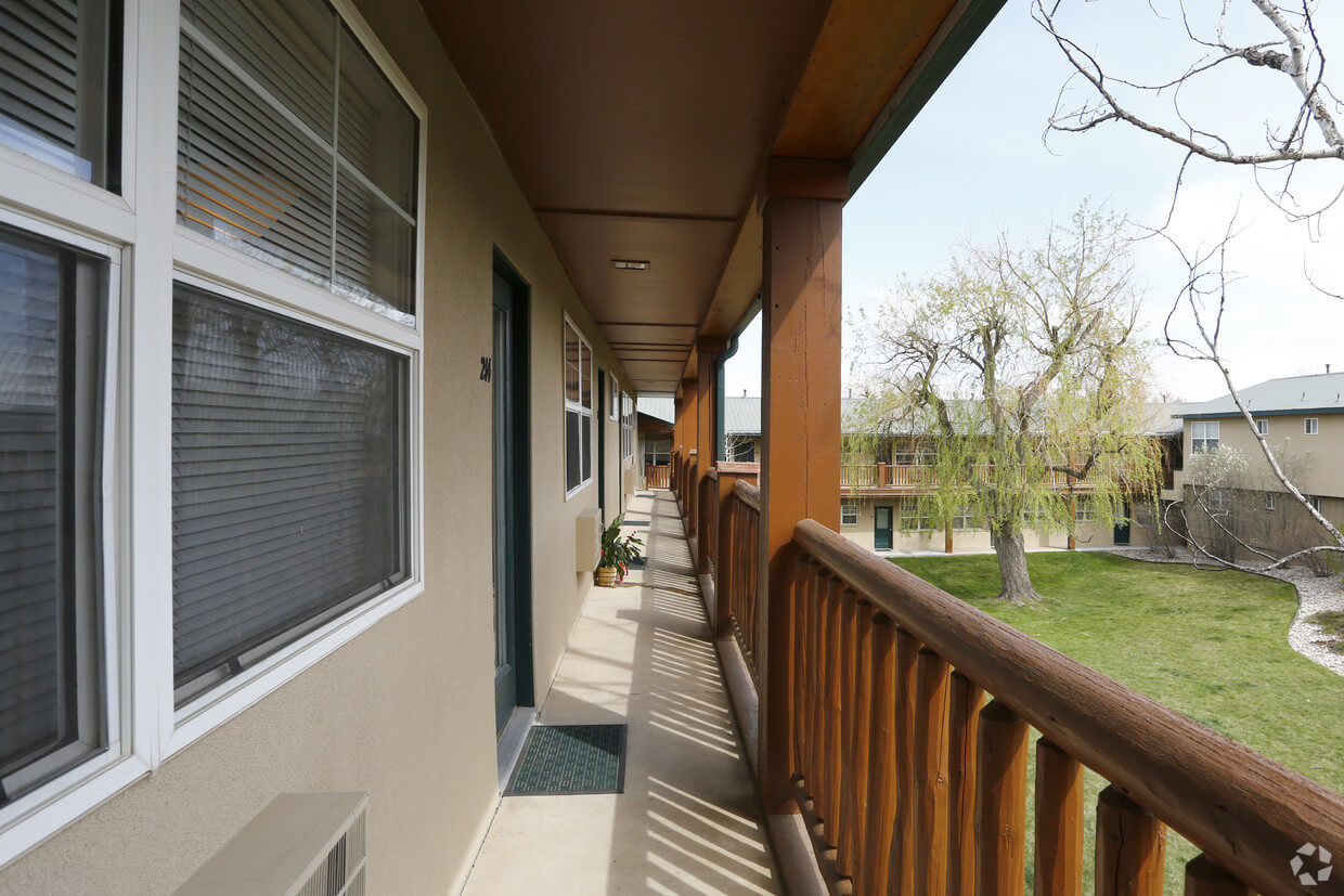 Timber Ridge Apartments exterior