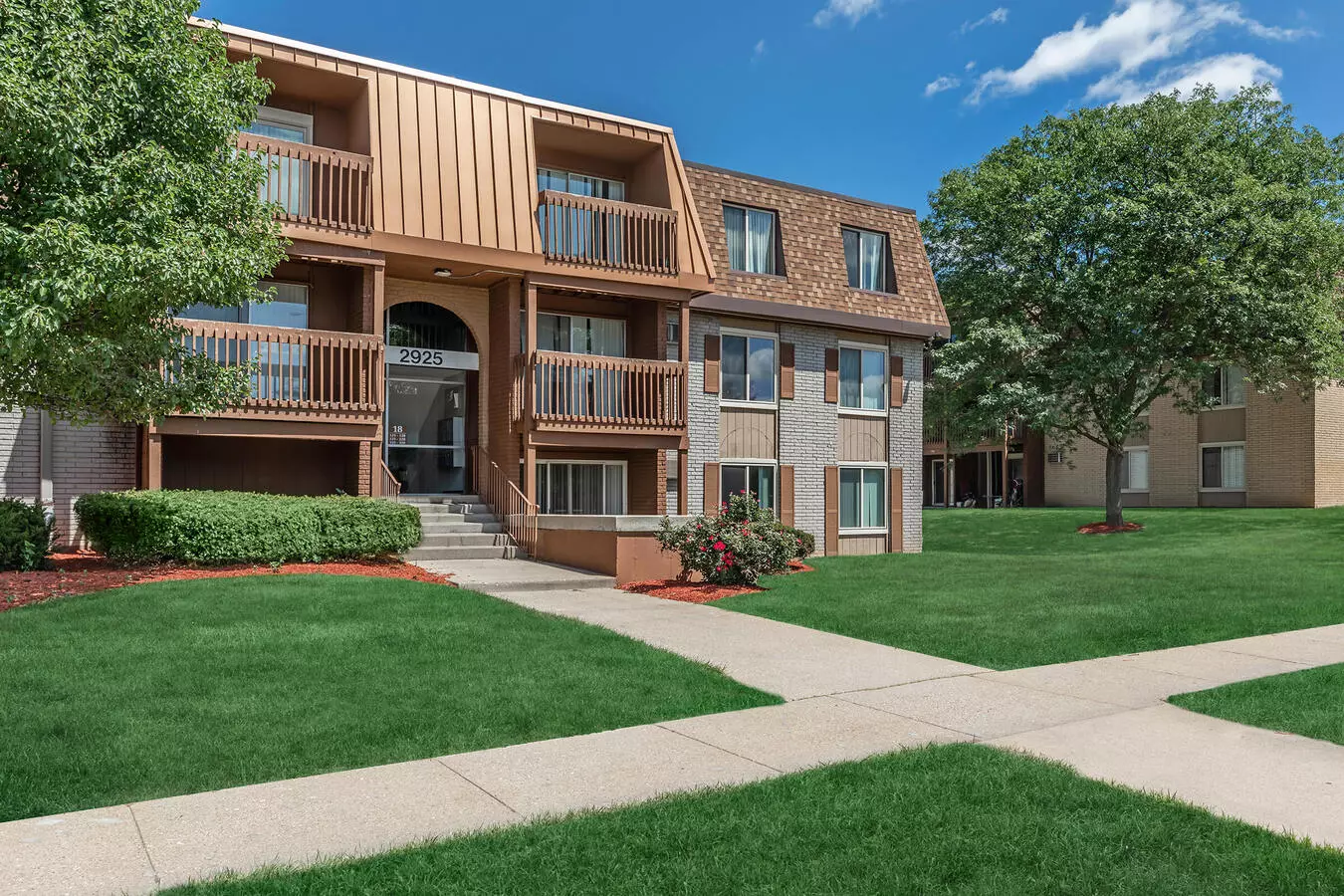 Towne Square Apartments and Townhomes Unit 9 Exterior
