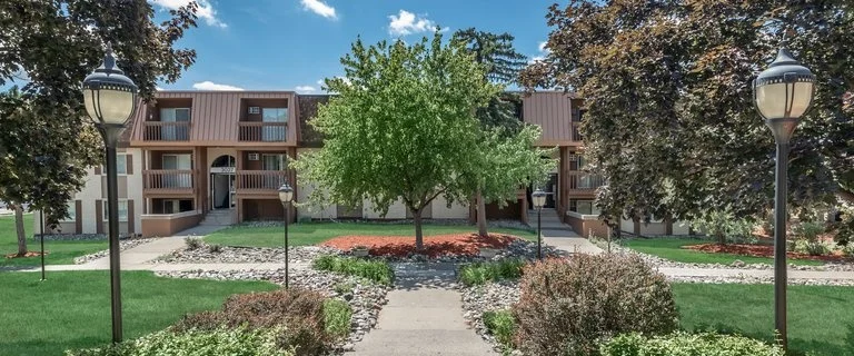 Towne Square Apartments and Townhomes Amenities