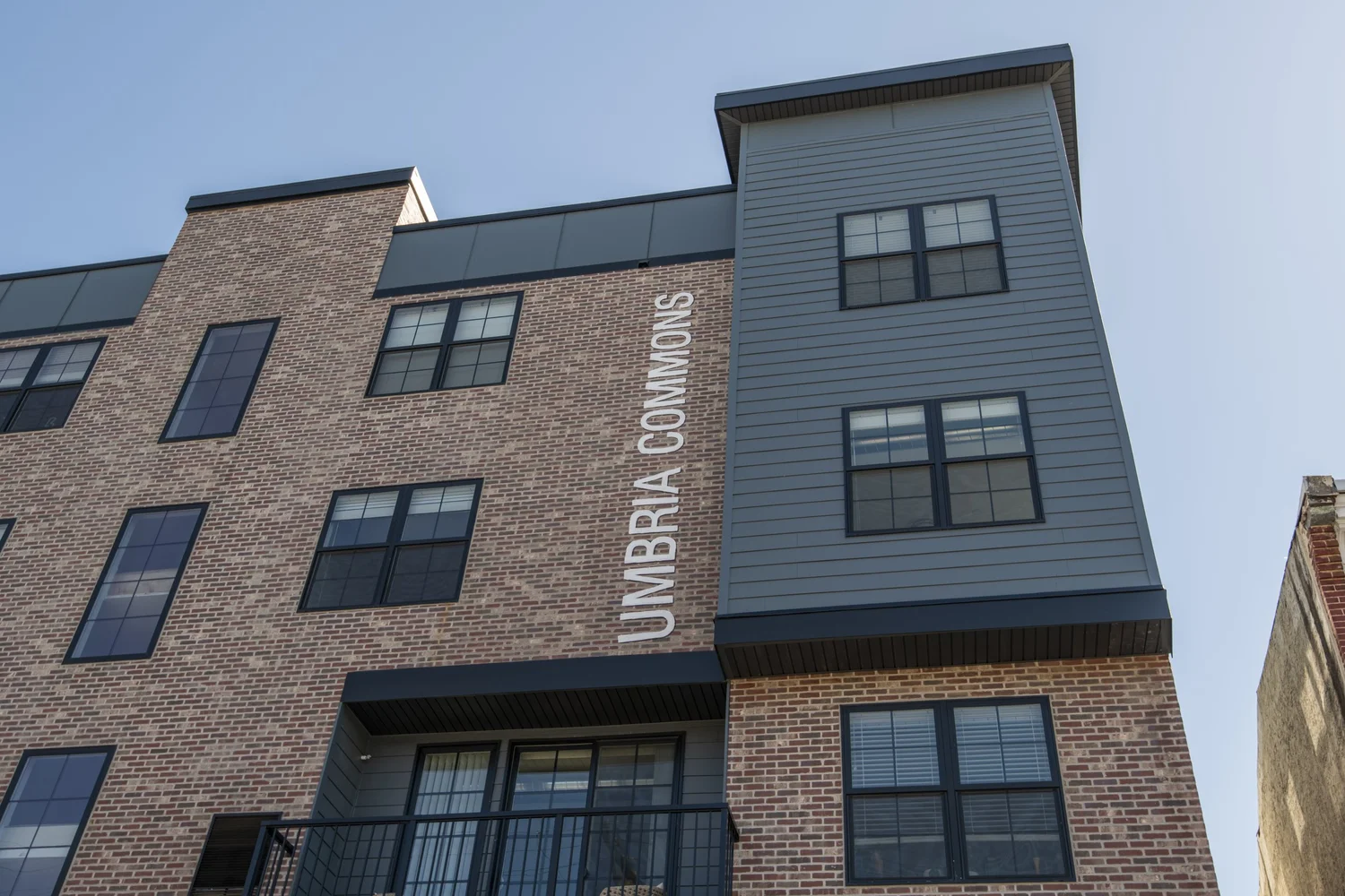 Umbria Commons exterior