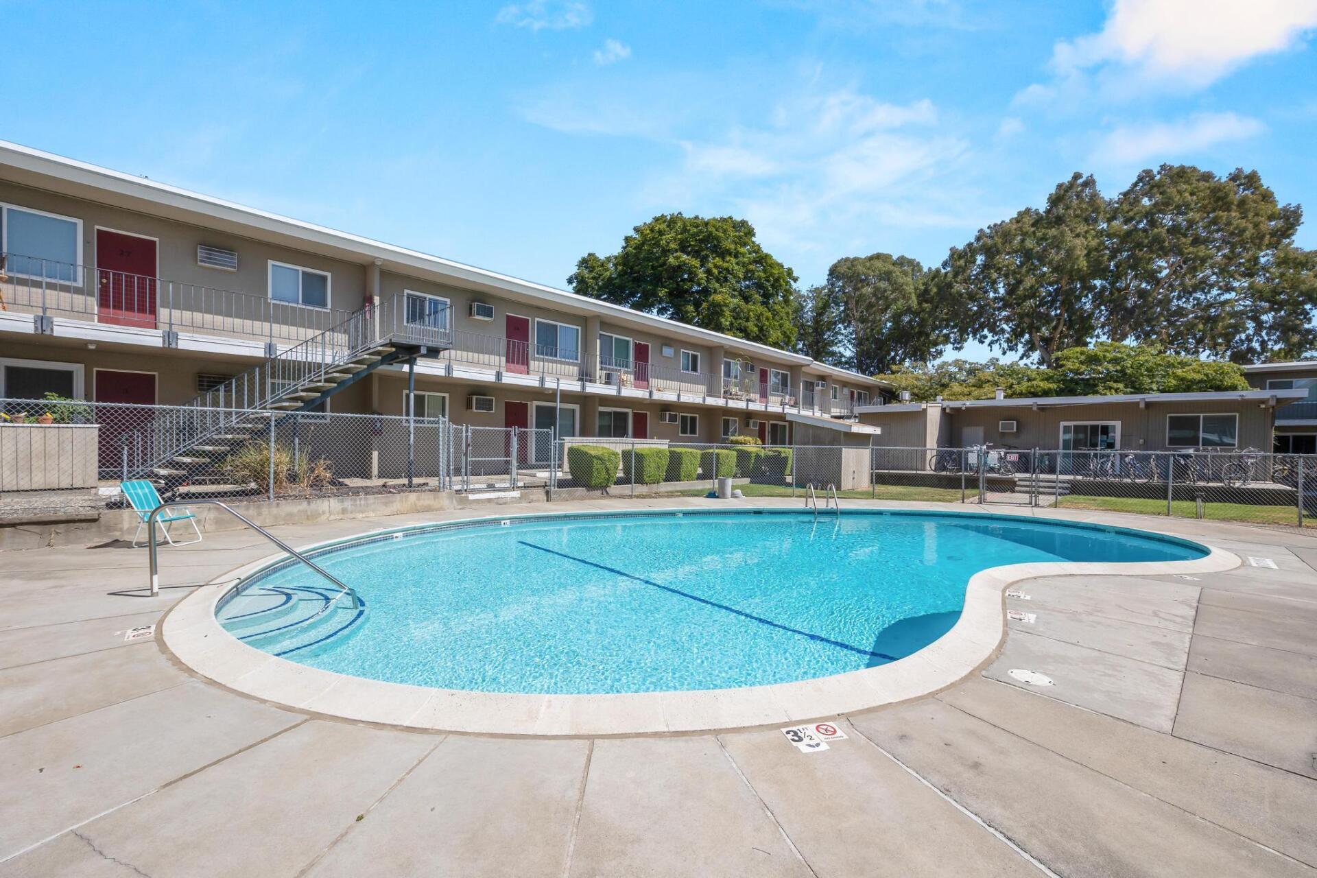 University House Apartments Amenities