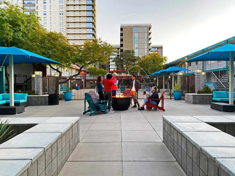 University Pointe exterior