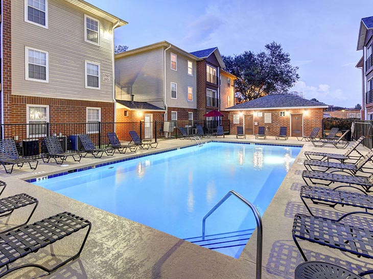 University Village Tallahassee Exterior