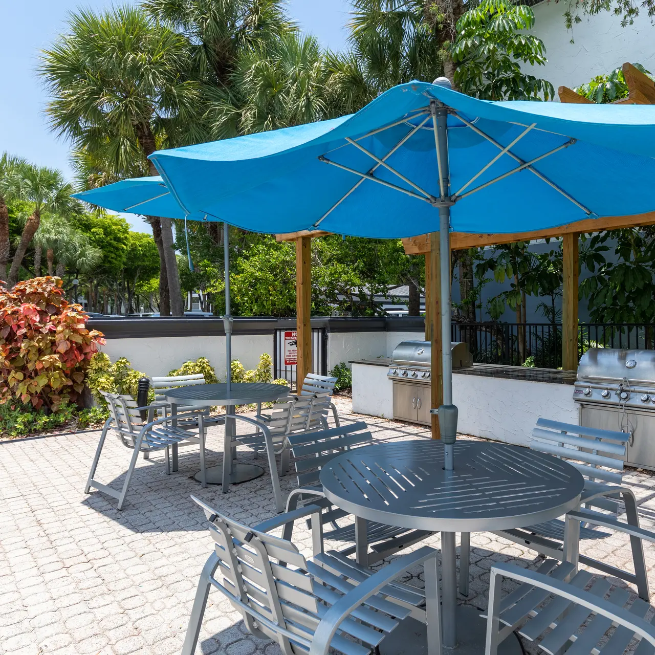 Valencia at Doral Exterior