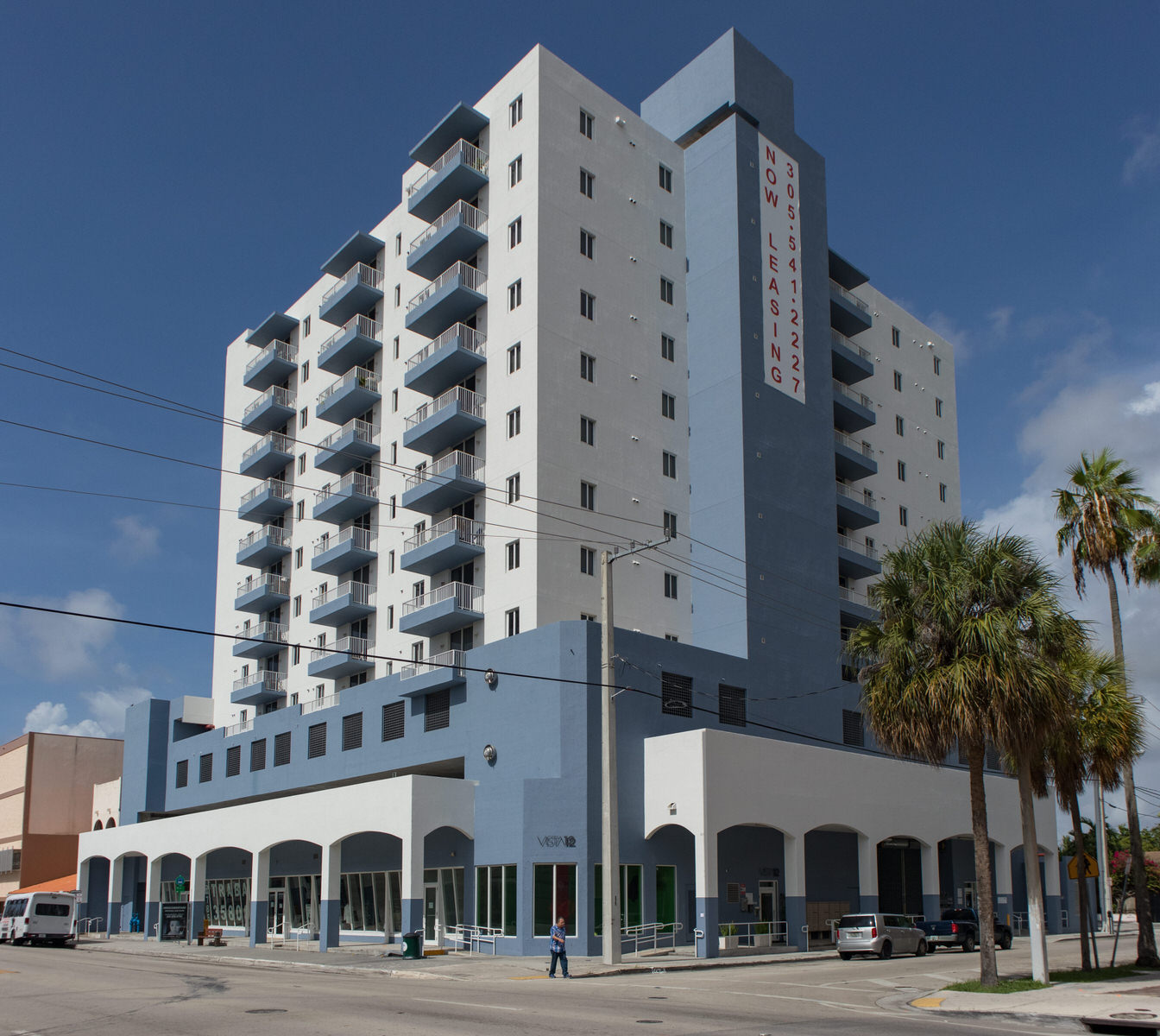Vista 12 Apartments Amenities
