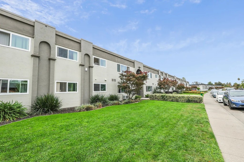 VivLeo Apartments Amenities